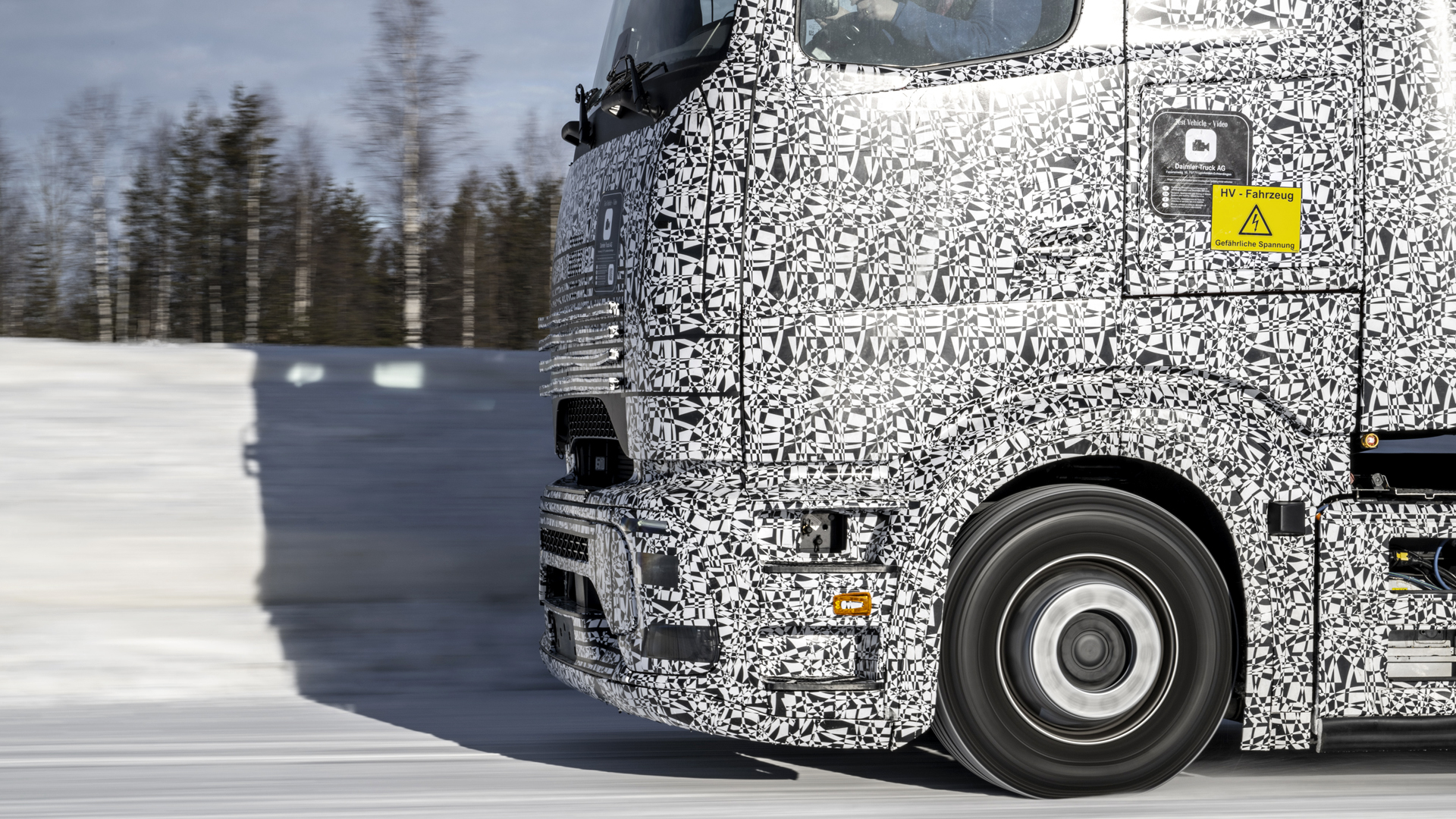 Elektro-Lkw: eActros-Test bei Klte, Eis und Schnee - DVZ Elektro-Lkw: eActros-Test bei Klte, Eis und Schnee - DVZ