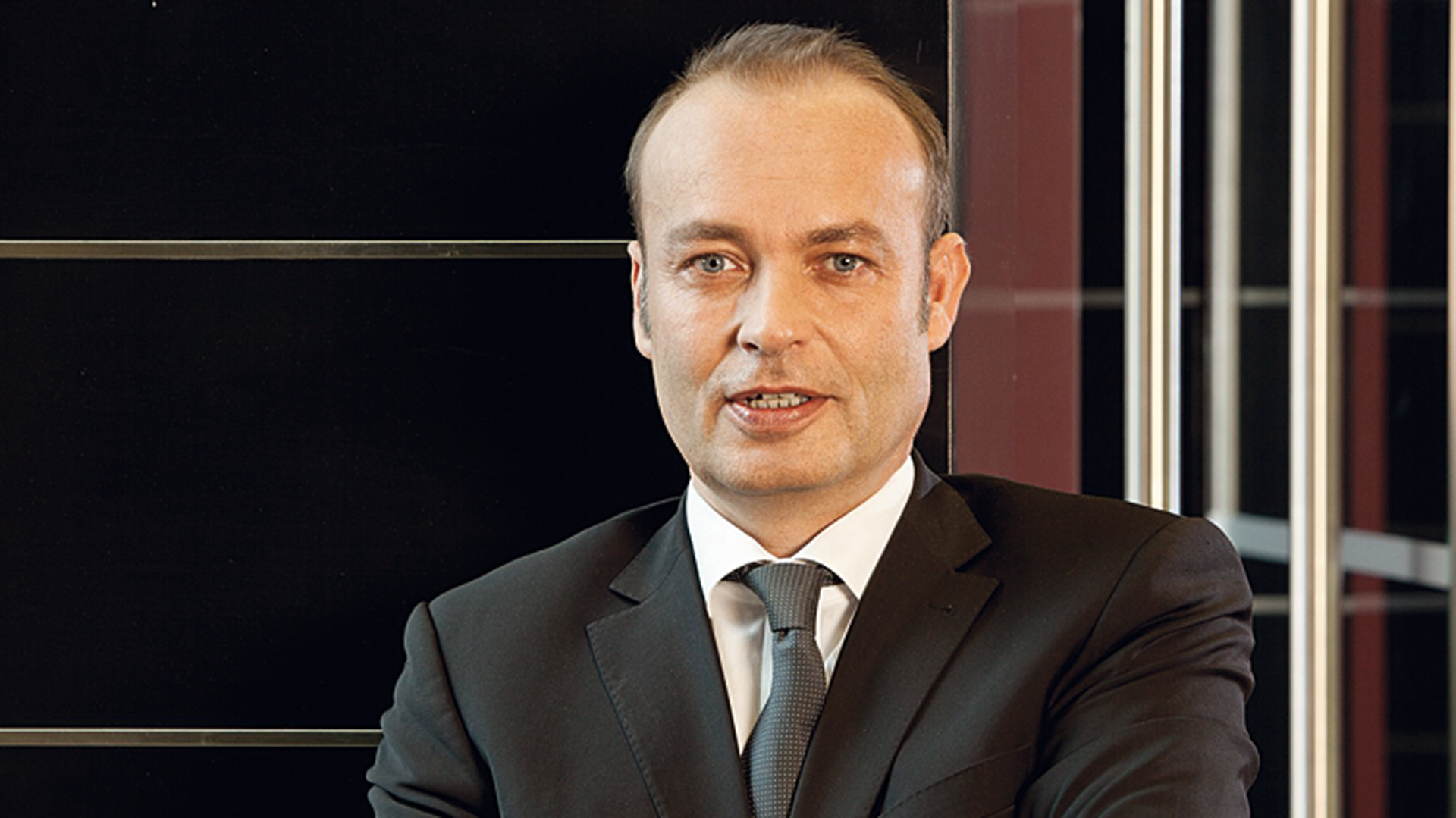 Peter Dannewitz verlässt Kombiverkehr DVZ