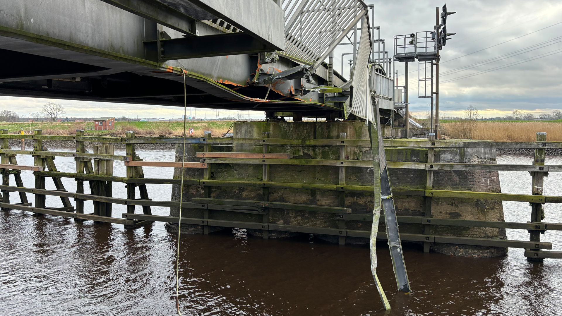 Huntebrücke Bahnverkehr hat höchste Priorität DVZ