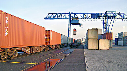 Contargo kauft Neusser Terminal NIT von APM DVZ