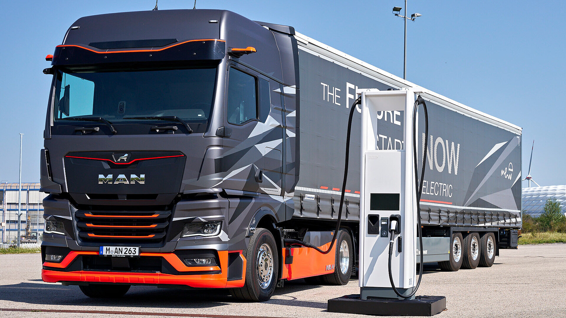 MAN startet den E Lkw Verkauf DVZ
