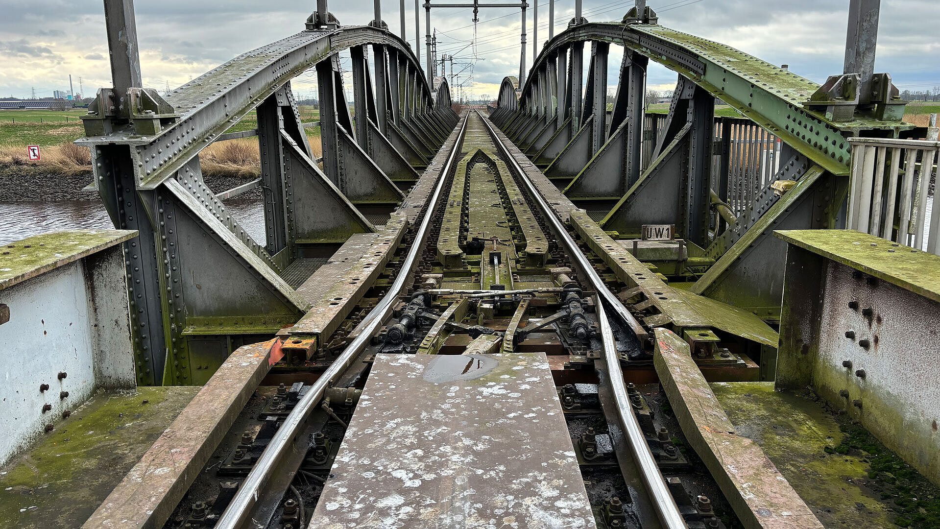 Huntebrücke soll schnell ersetzt werden DVZ