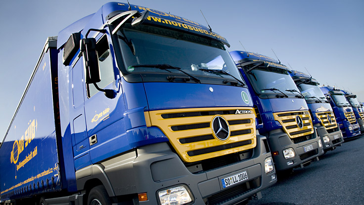Nord-Süd LKW