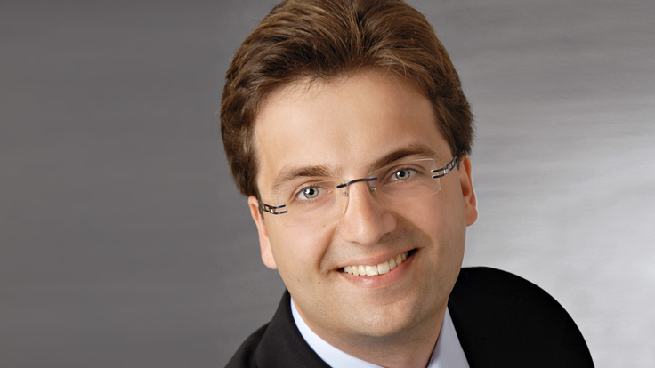 Böcker neuer Sprecher der Duisburger Hafen AG DVZ