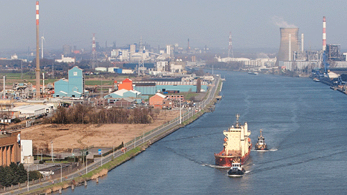 Gent-Terneuzen-Kanal: Für Frachter künftig einfacher passierbar.