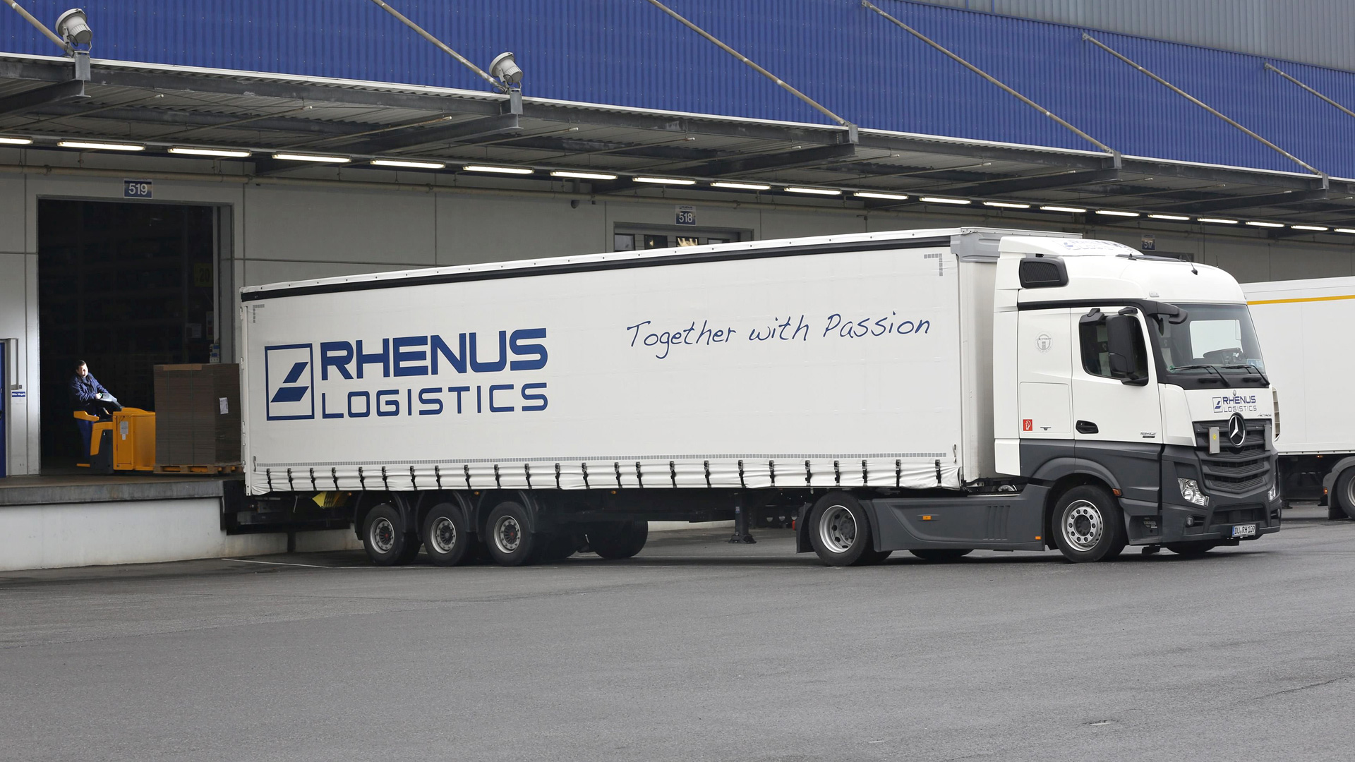 Swedlink wird zu Rhenus Logistics DVZ