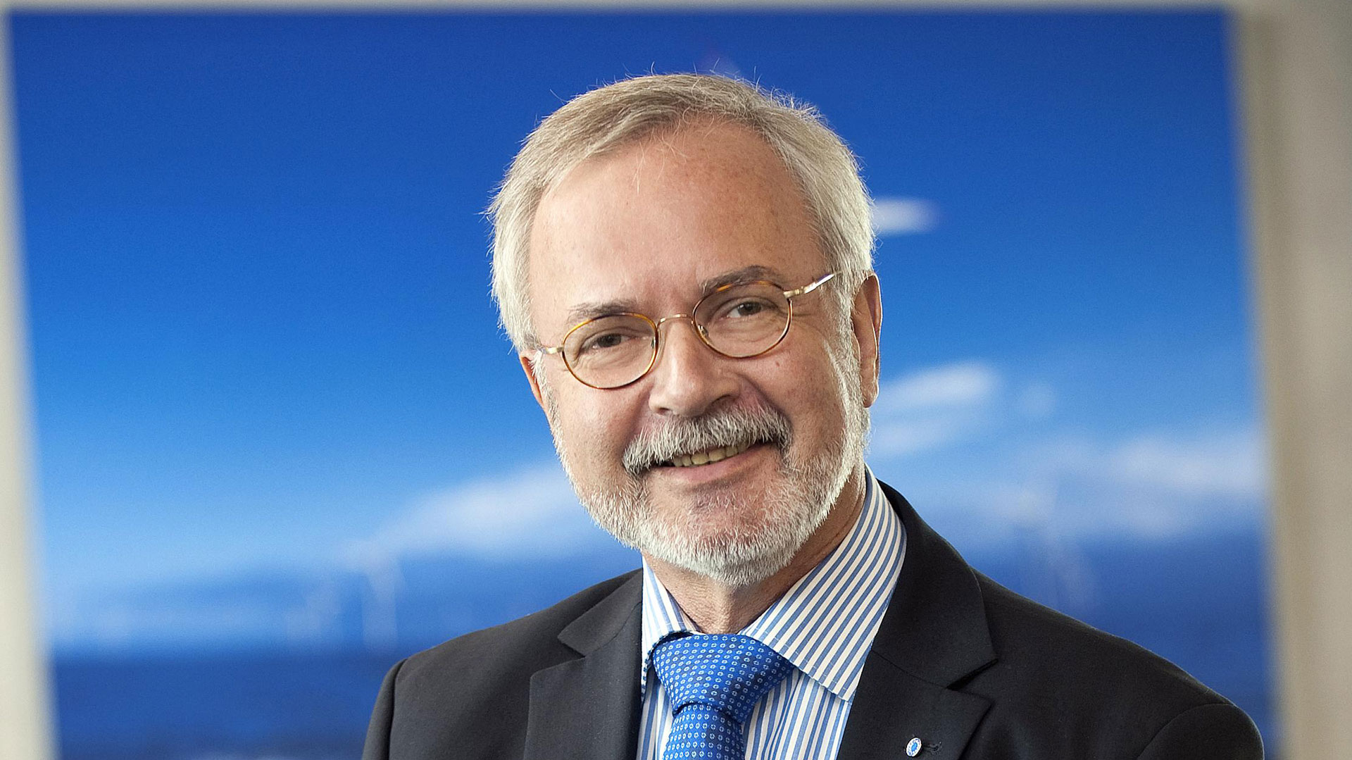 Neuer EIB-Vizeprsident Kris Peeters will sich besonders um Mobilitt  kmmern - DVZ